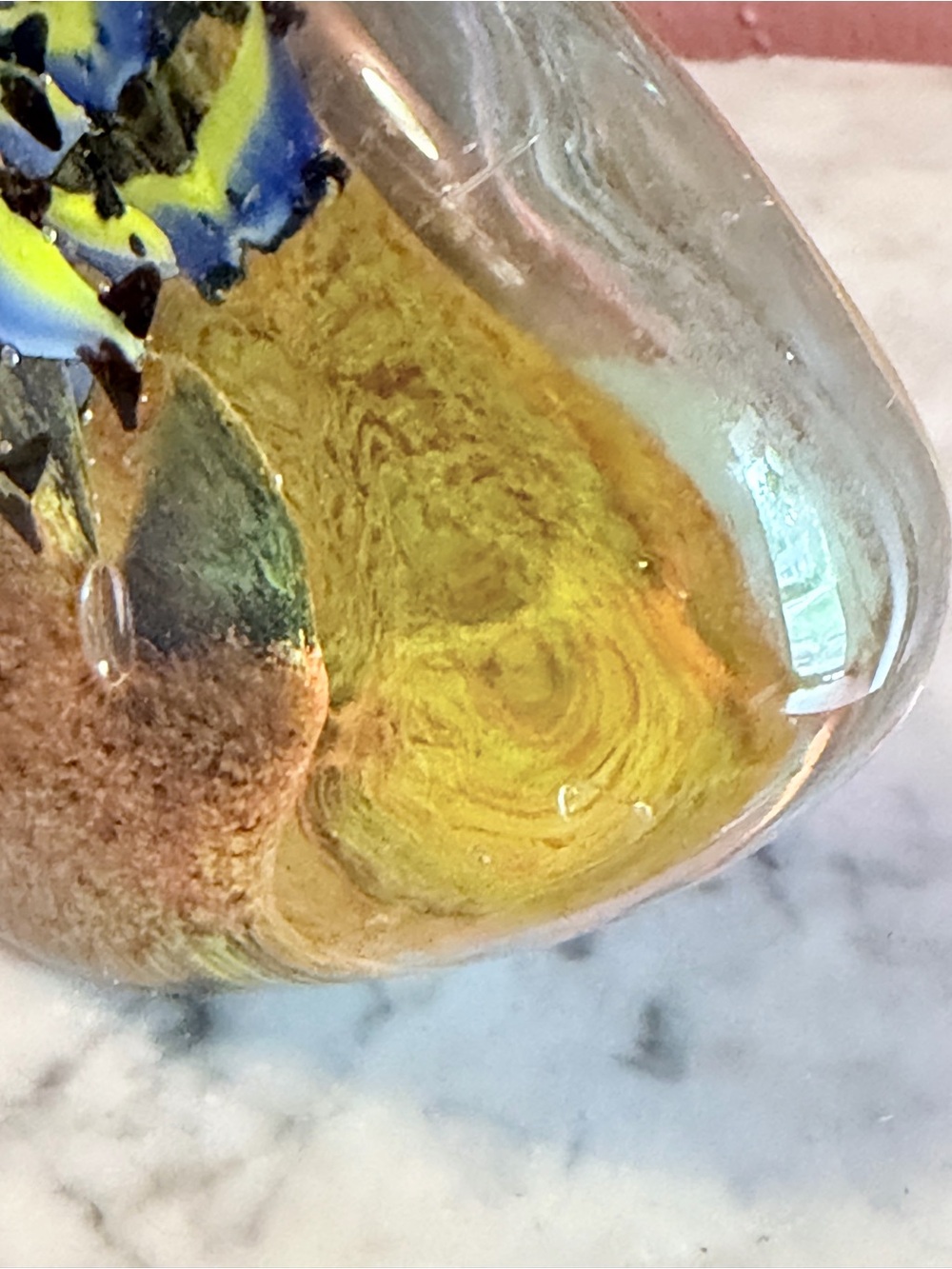 Hand-Blown Glass Fish Aquarium Sculpture - Yellow Blue Fish Design paperweight - Picture 6 of 8
